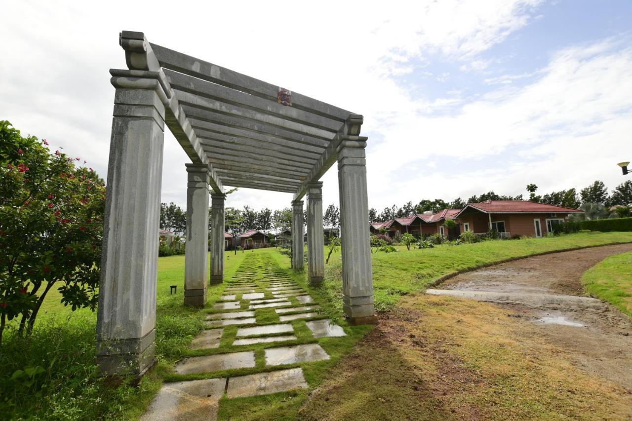 Vihangama Home Stay Chāmundi Exterior foto